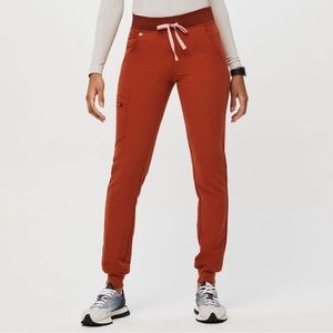 Zamora Jogger Size Small - Auburn